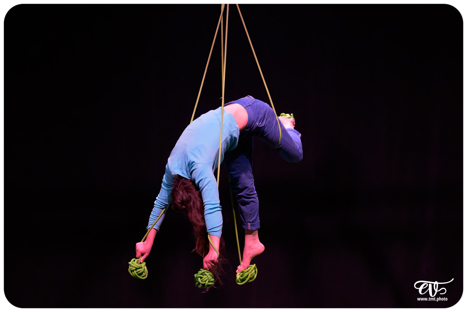 LE VERTIGE DE L'ENVERS (CIE L'ENVOLÉE CIRQUE)